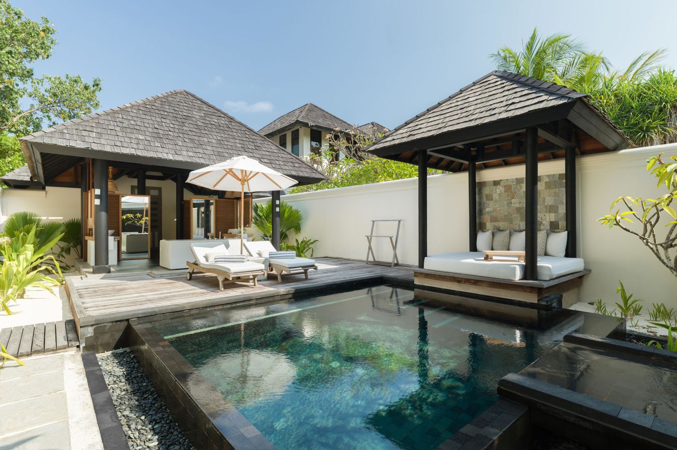 Deluxe Beach Villa