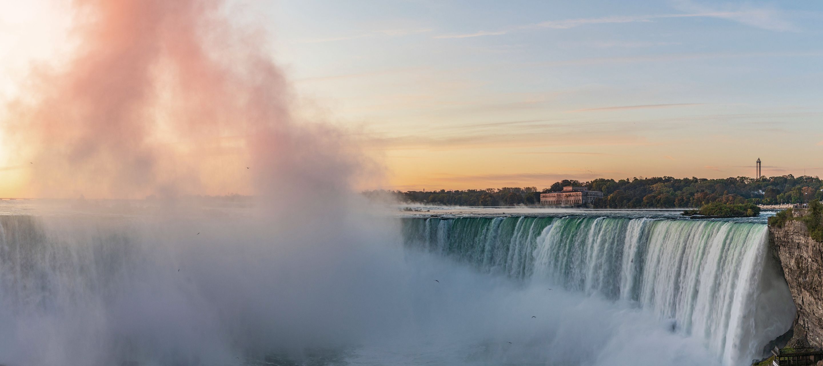 Die Horseshoe Falls in der Abendstimmung
