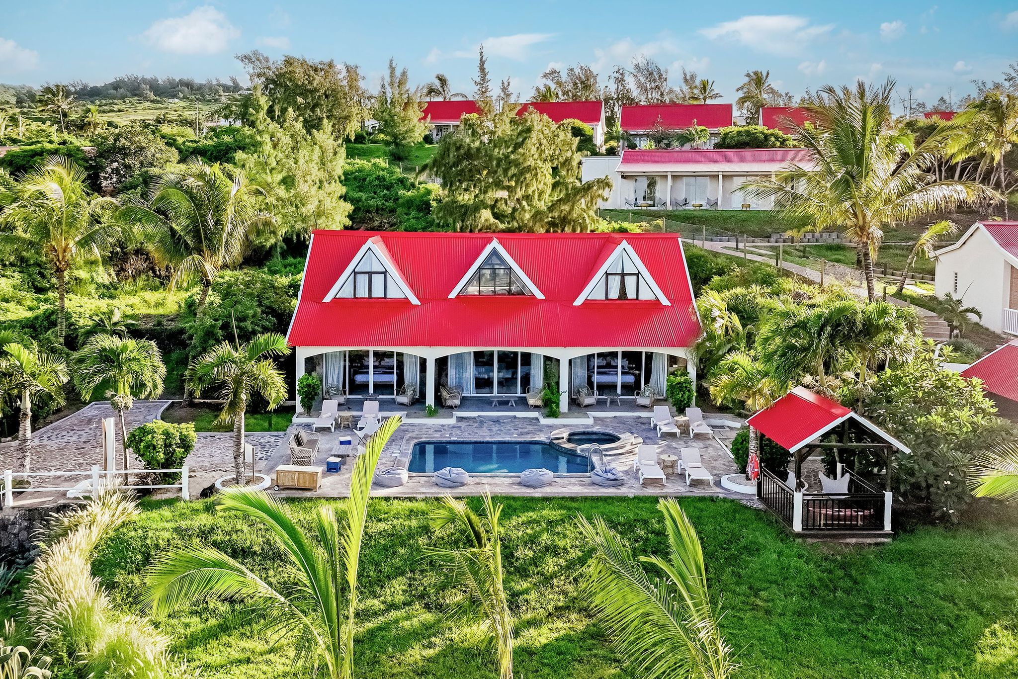 Beach Villa 4-bedrooms