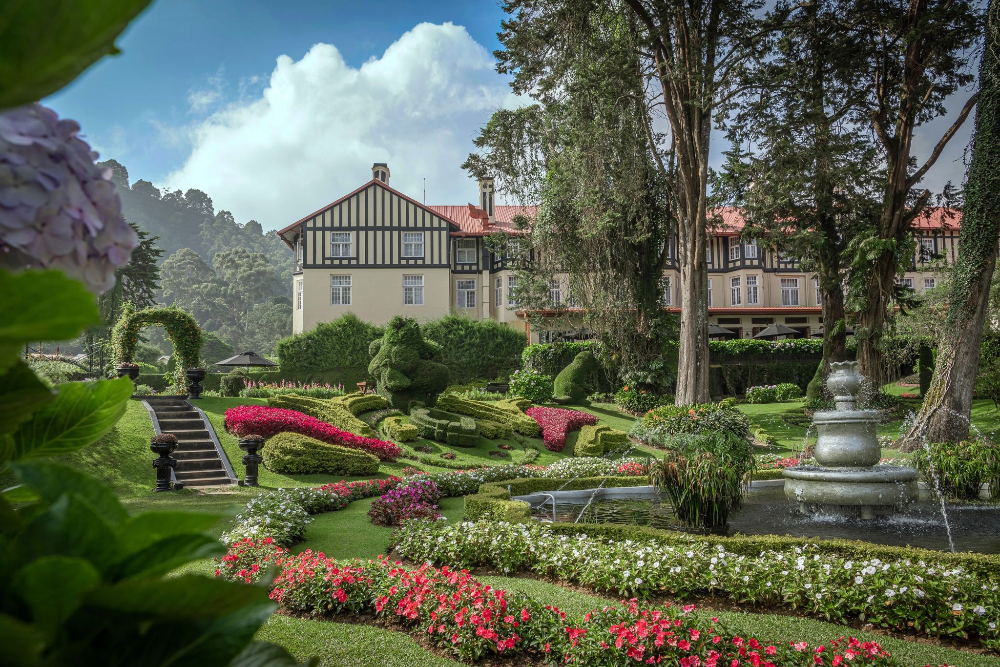The Grand Hotel – Nuwara Eliya, Sri Lanka