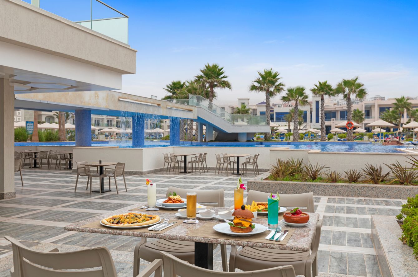 Food Court