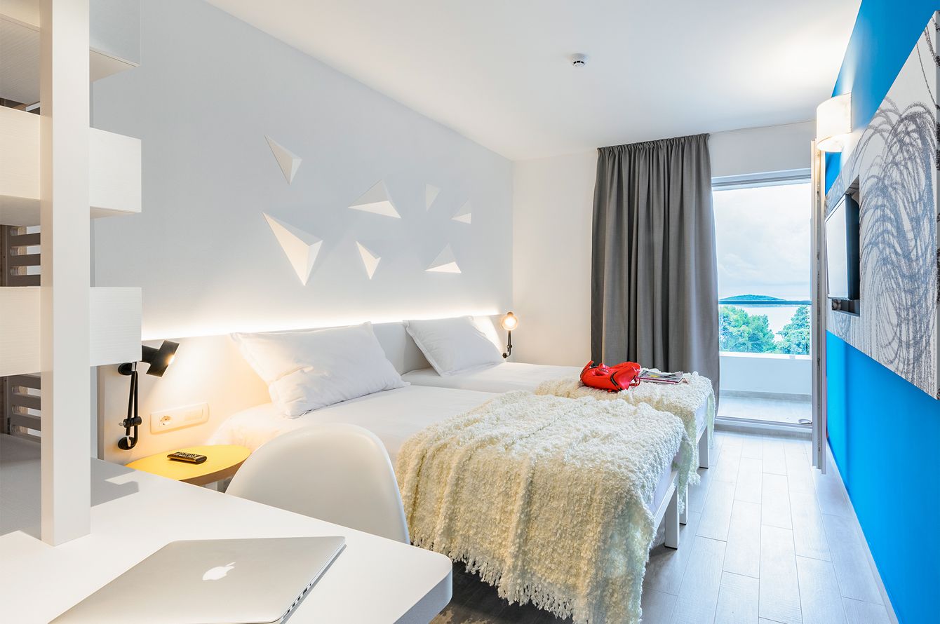Chambre double balcon vue mer