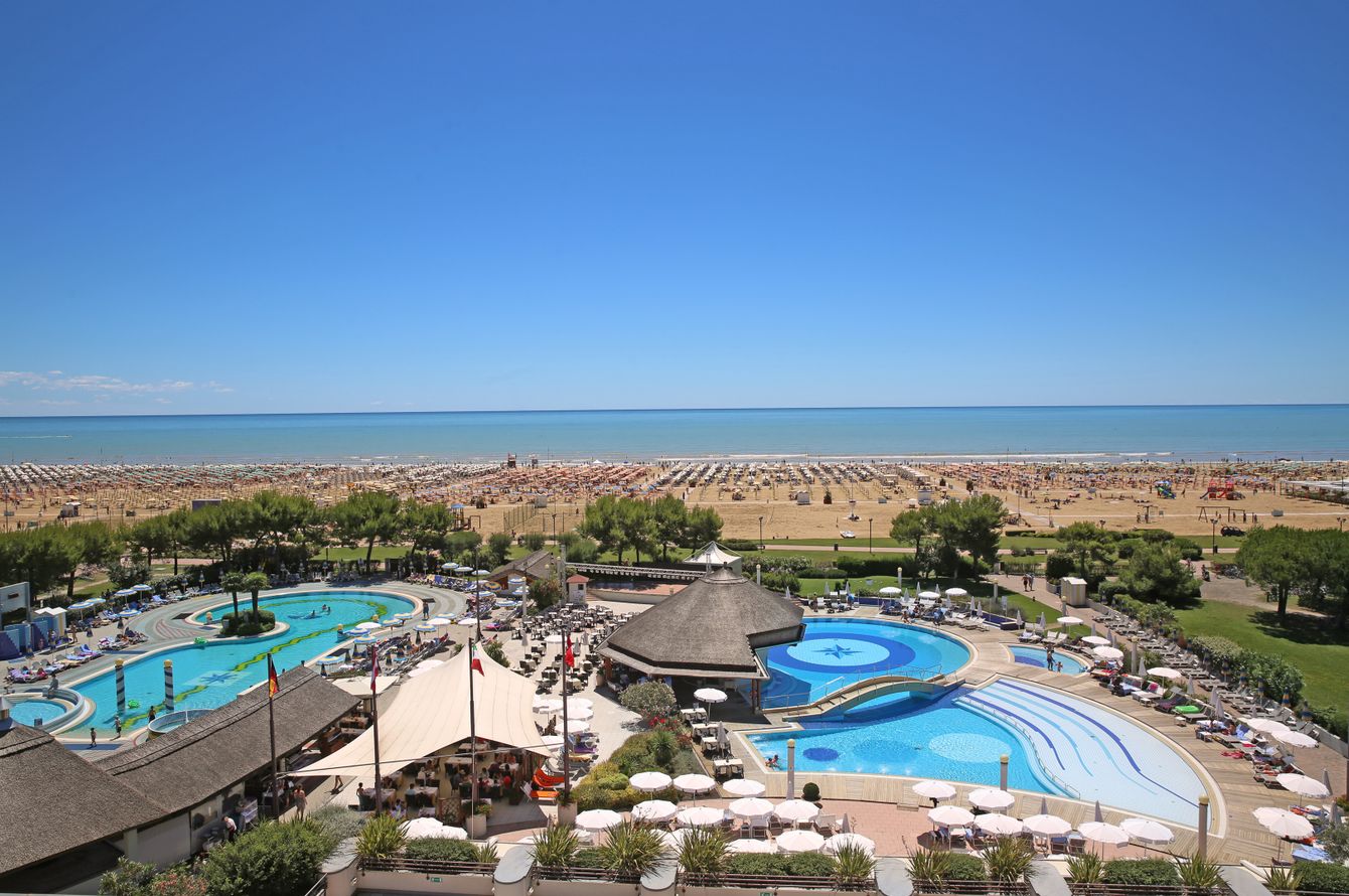 Savoy Beach Hotel