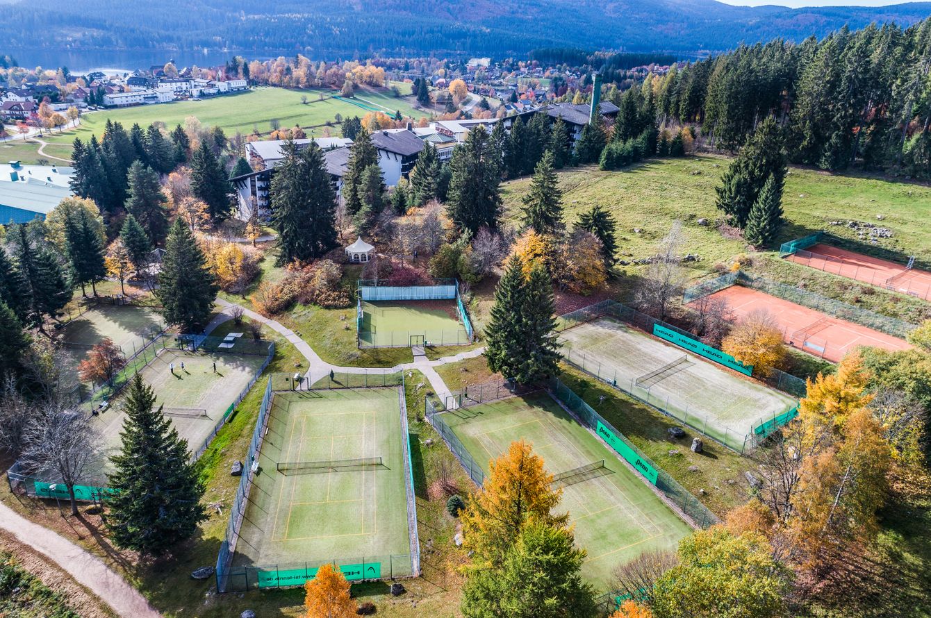 Tennis