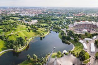Panoramasicht auf den Olympiapark in München