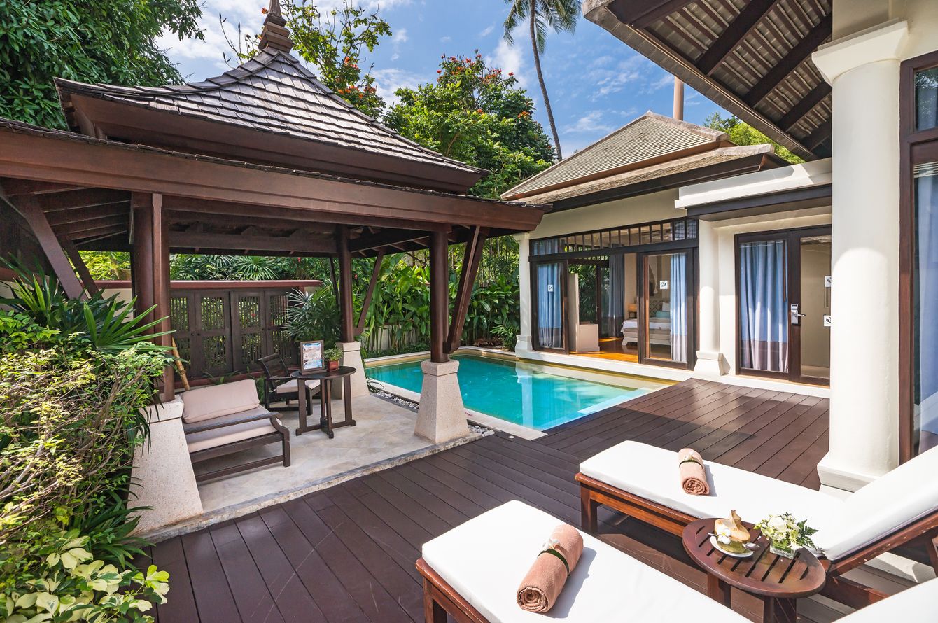Villa Pool