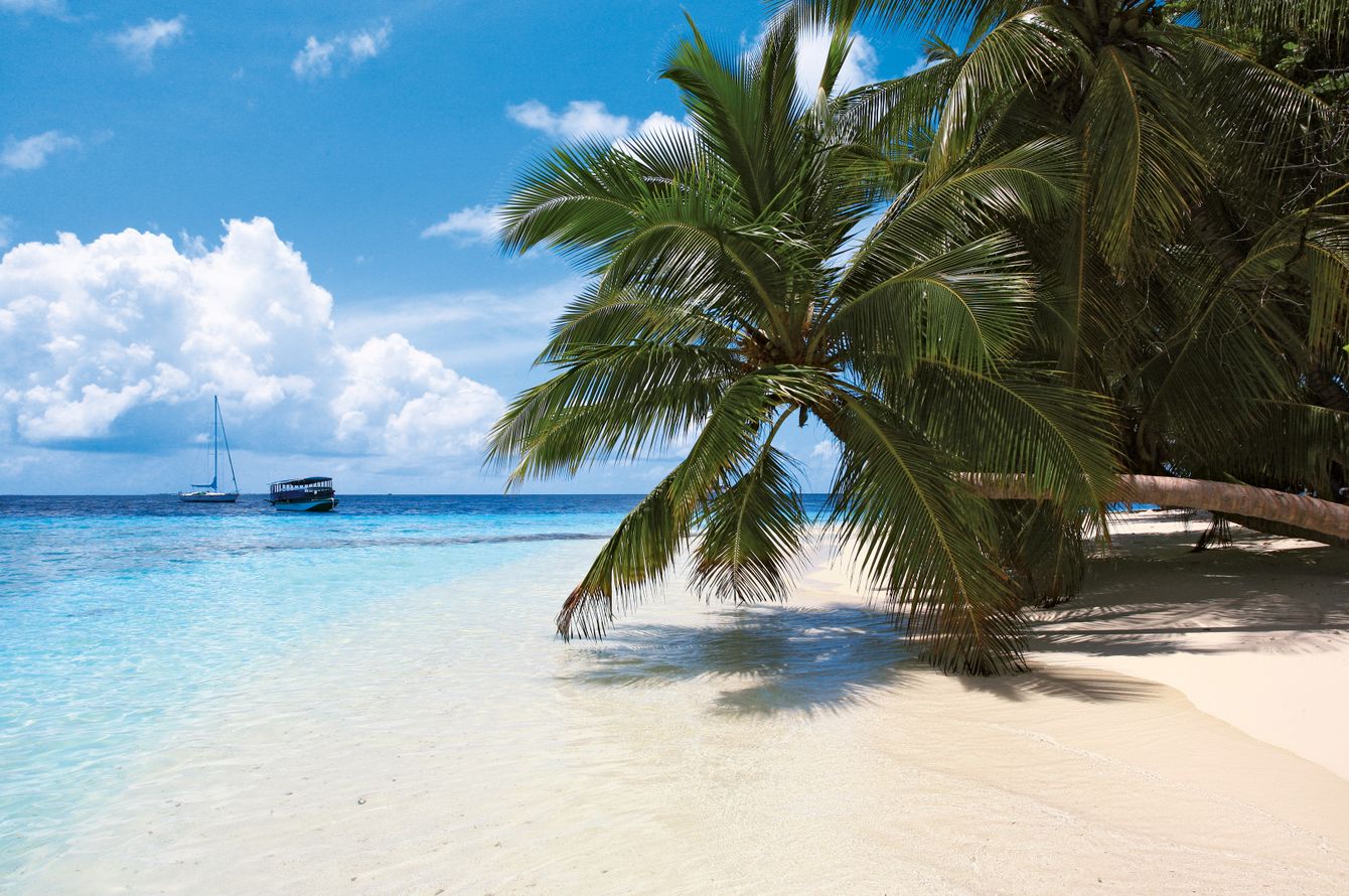 Fihalhohi Island Resort