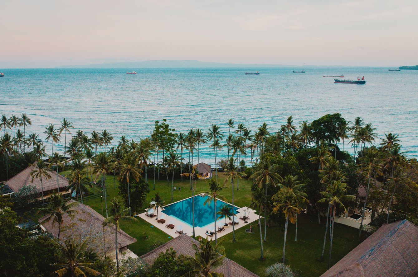 Alila Manggis
