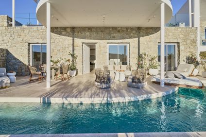 Elite 2-Schlafzimmer Suite mit Privatpool