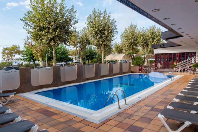Piscine extérieure