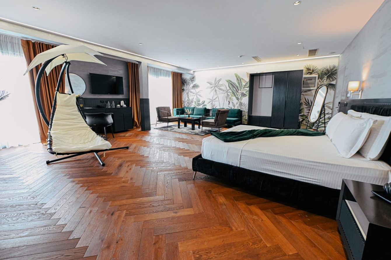 Suite