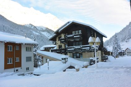 Hotel Bärgsunnu Saas-Grund