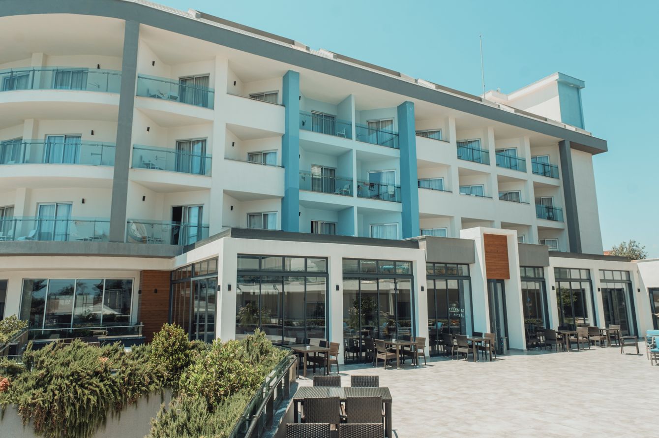 Seashell Resort & Spa