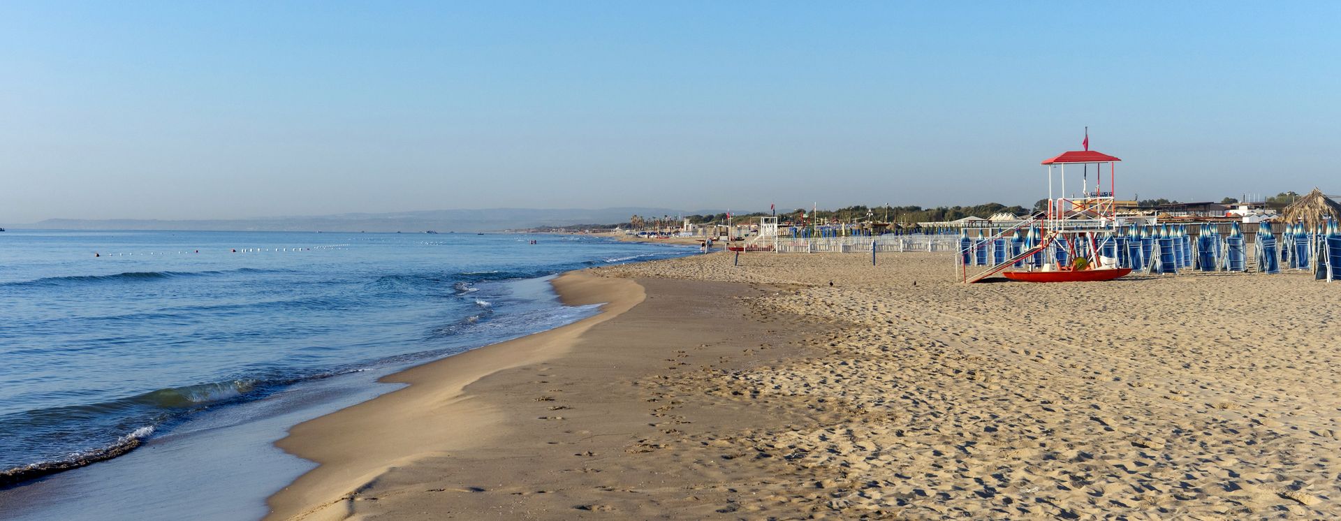 Plage de sable de Catane