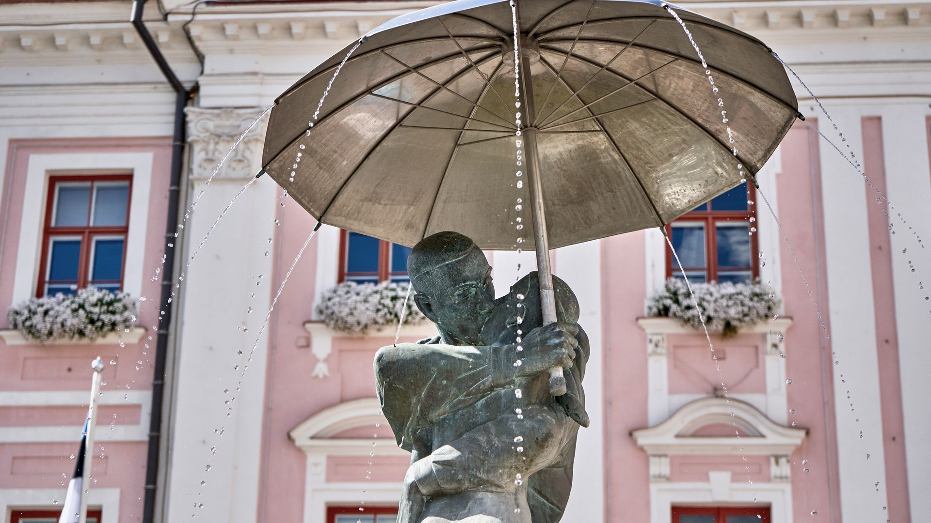 Tartu, die zweitgrösste Stadt Estlands, ist eine Stadt der Studenten und Künstler.