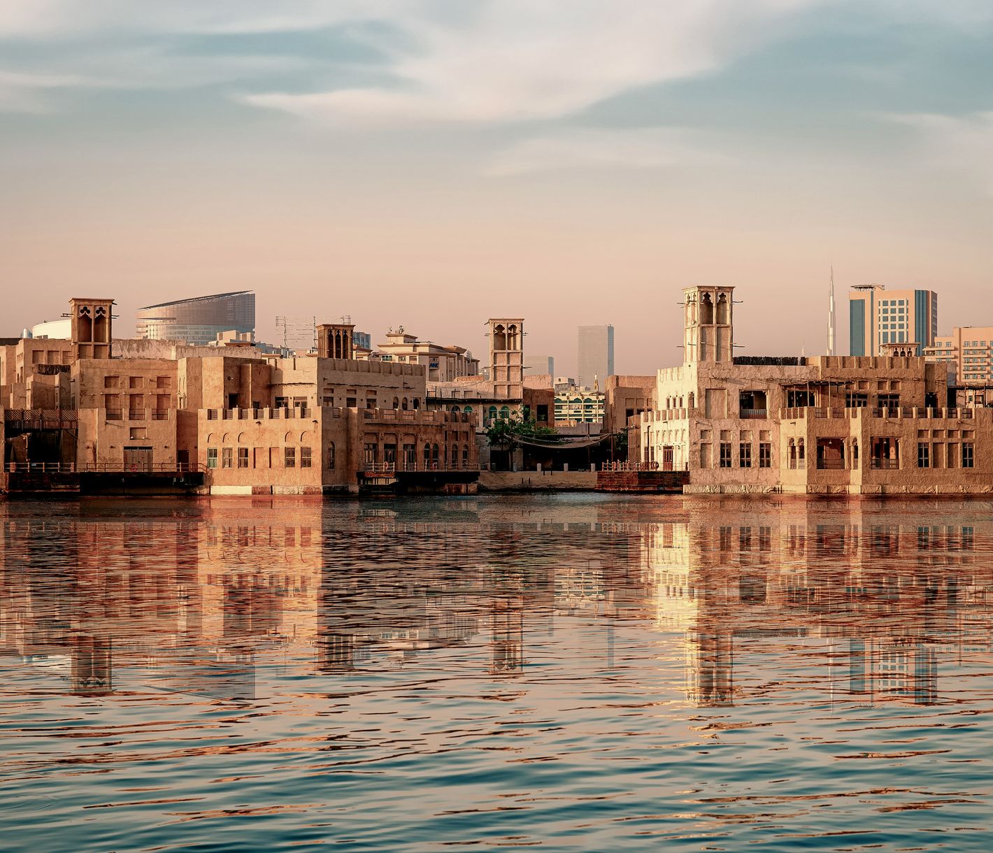Dubai Old Town – Morgendliche Stimmung am Kanal
