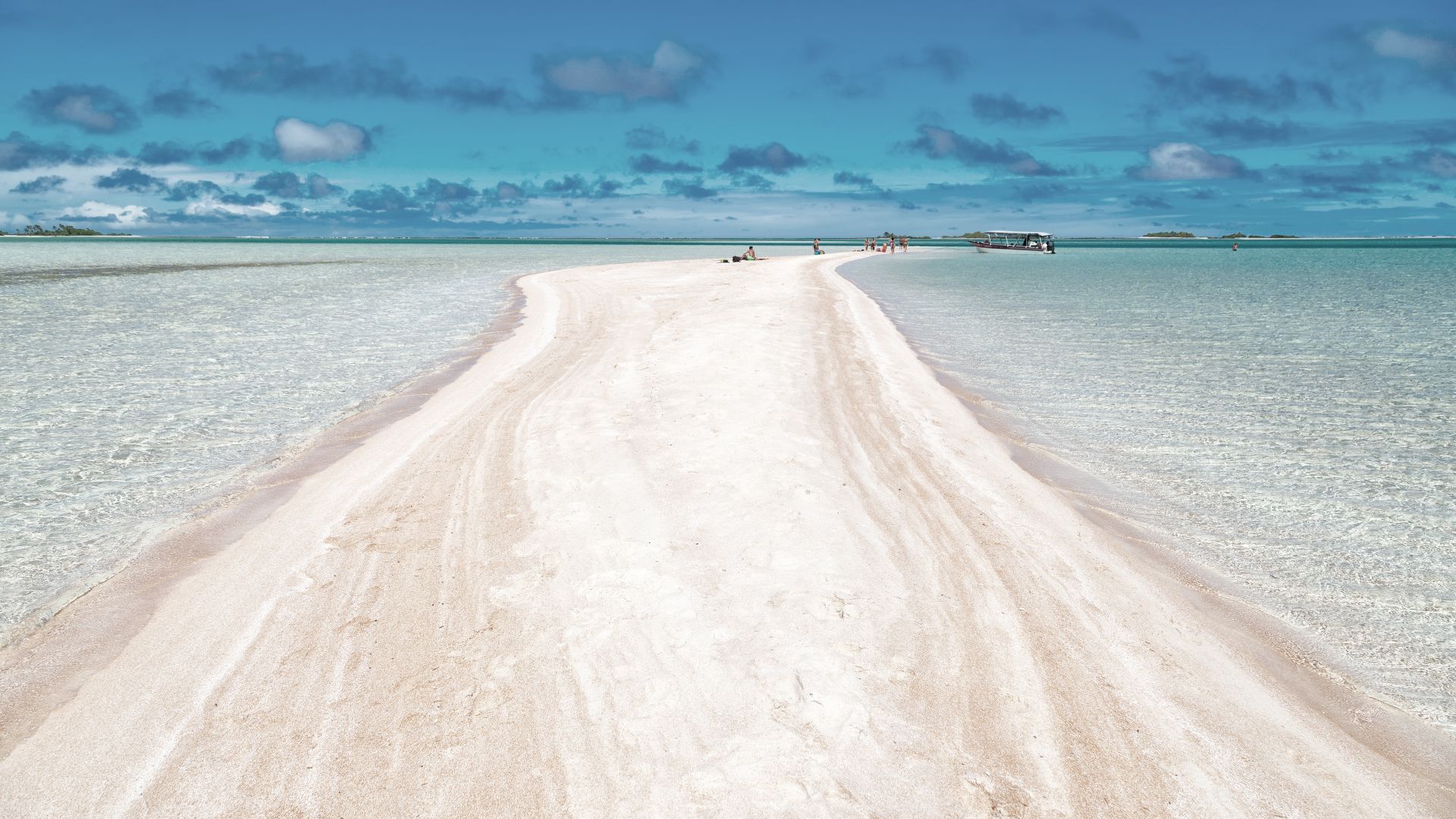 Un passage à Rangiroa et son sable rose.