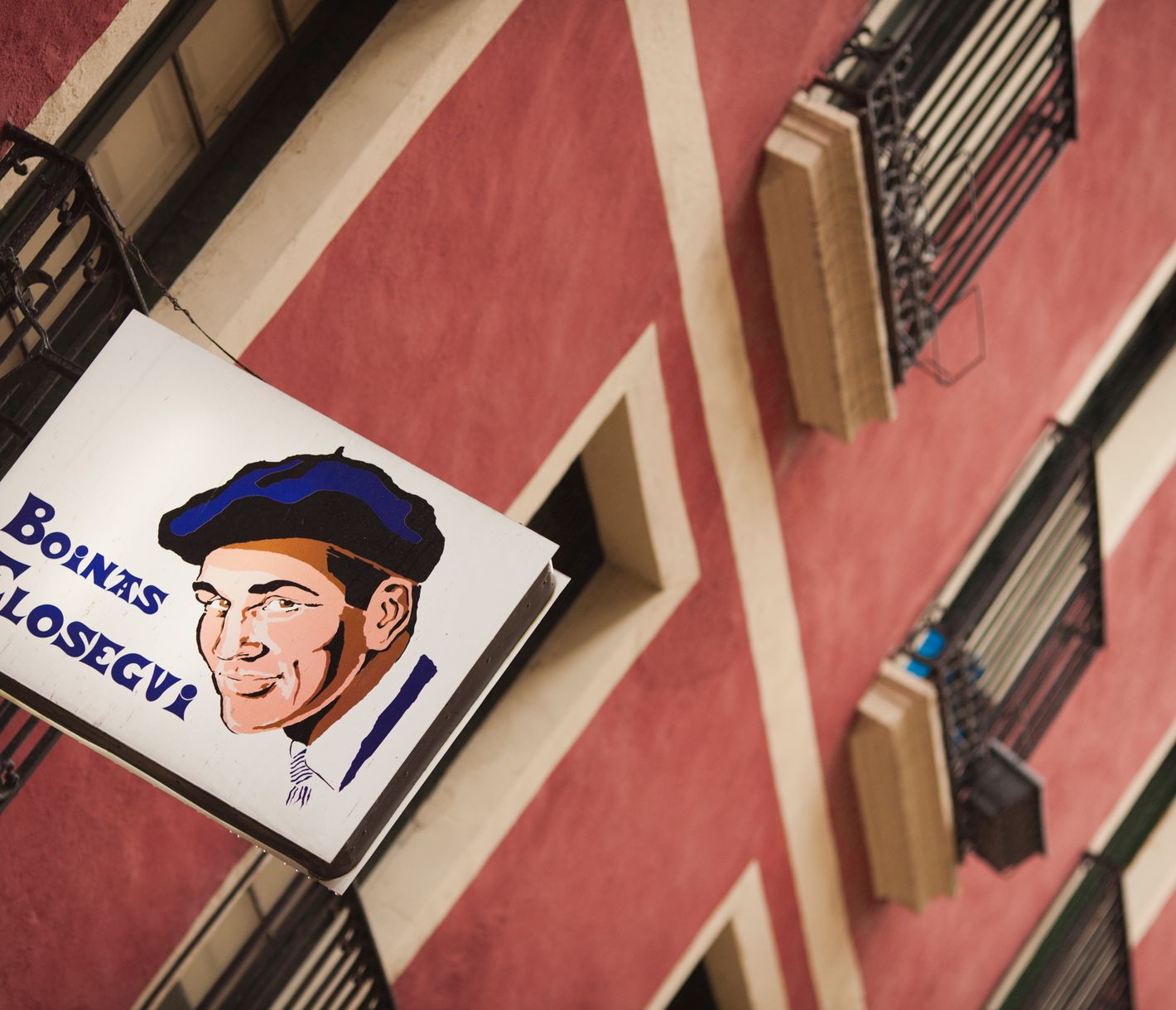 Aucun chapeau n’est aussi ancré dans les traditions que celui-ci.