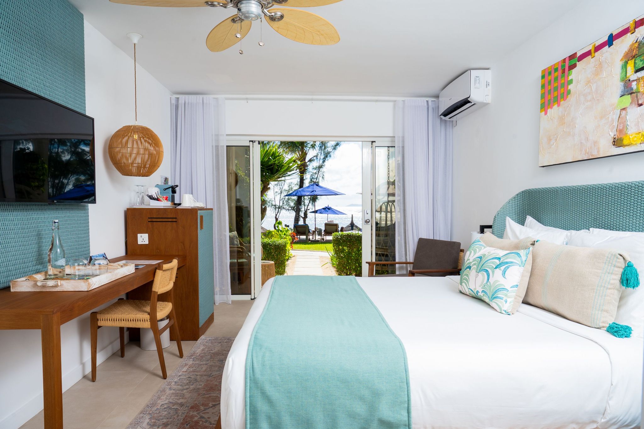 Deluxe Beachfront Zimmer