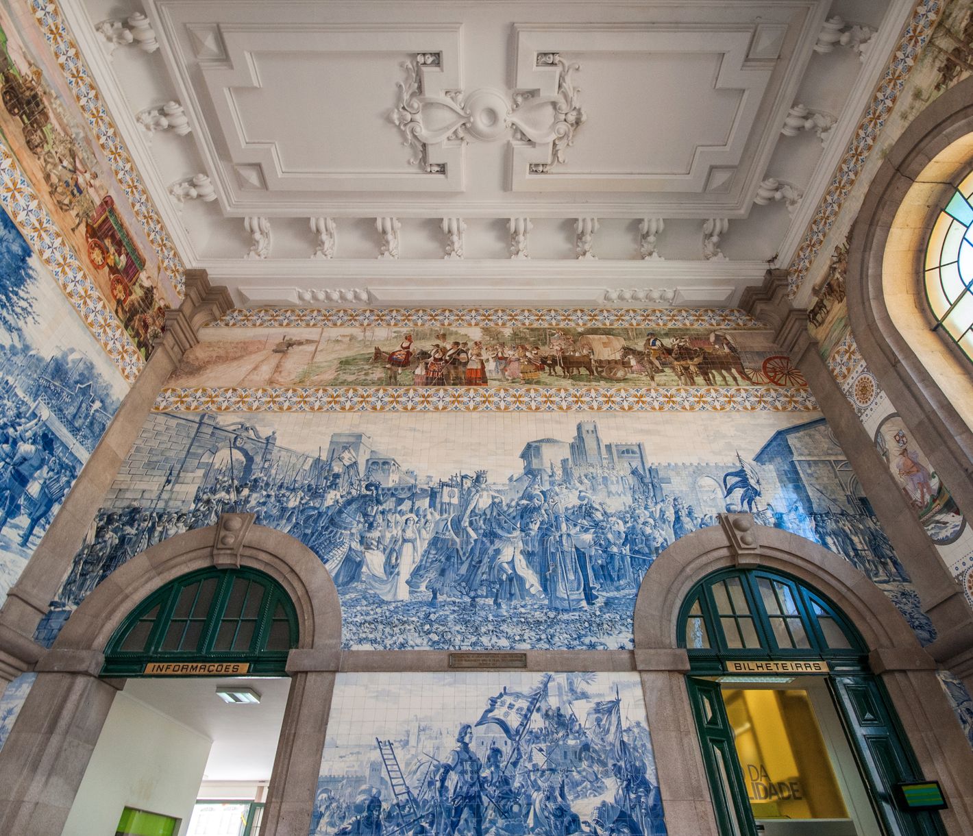 Ein Bahnhof wie kein anderer: São Bento in Porto