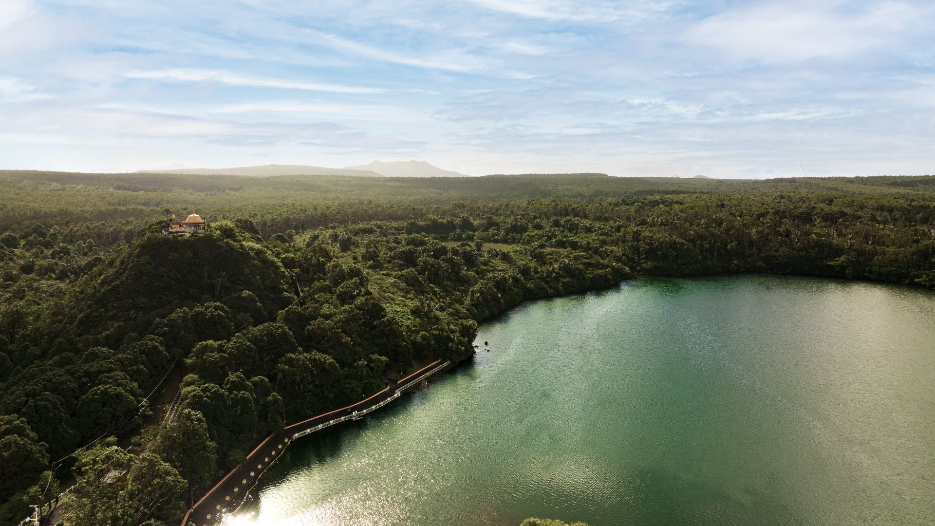 Der heilige See Ganga Talao, auch Grand Bassin genannt, im Inselinnern von Mauritius.
