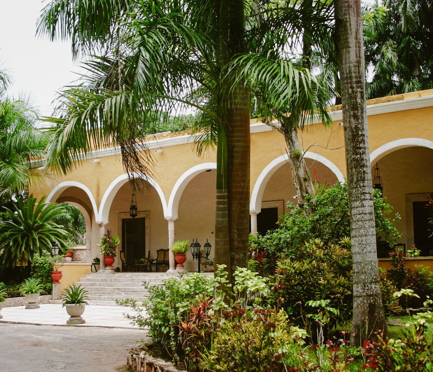 Hacienda Chichen Resort