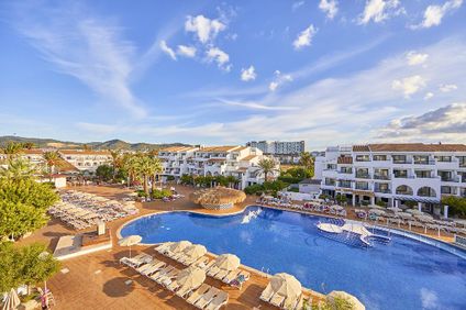 Fergus Style Bahamas