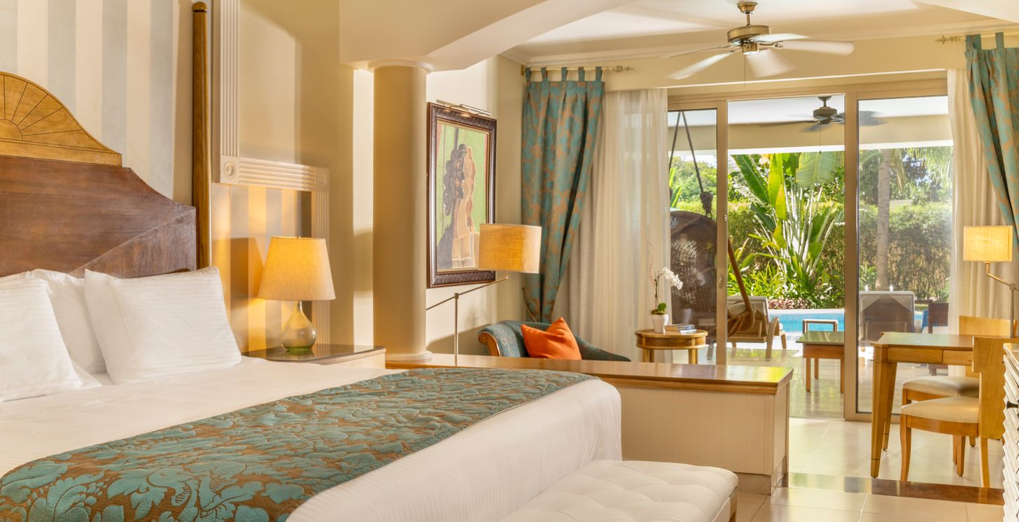 Butler Swim Out Suite