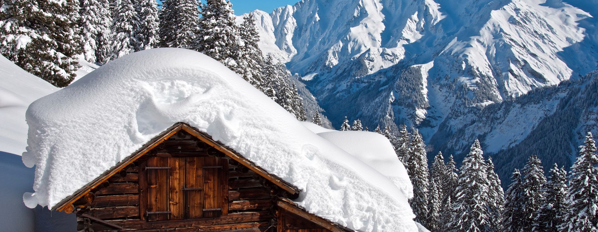 Bergbauernhof im Winter