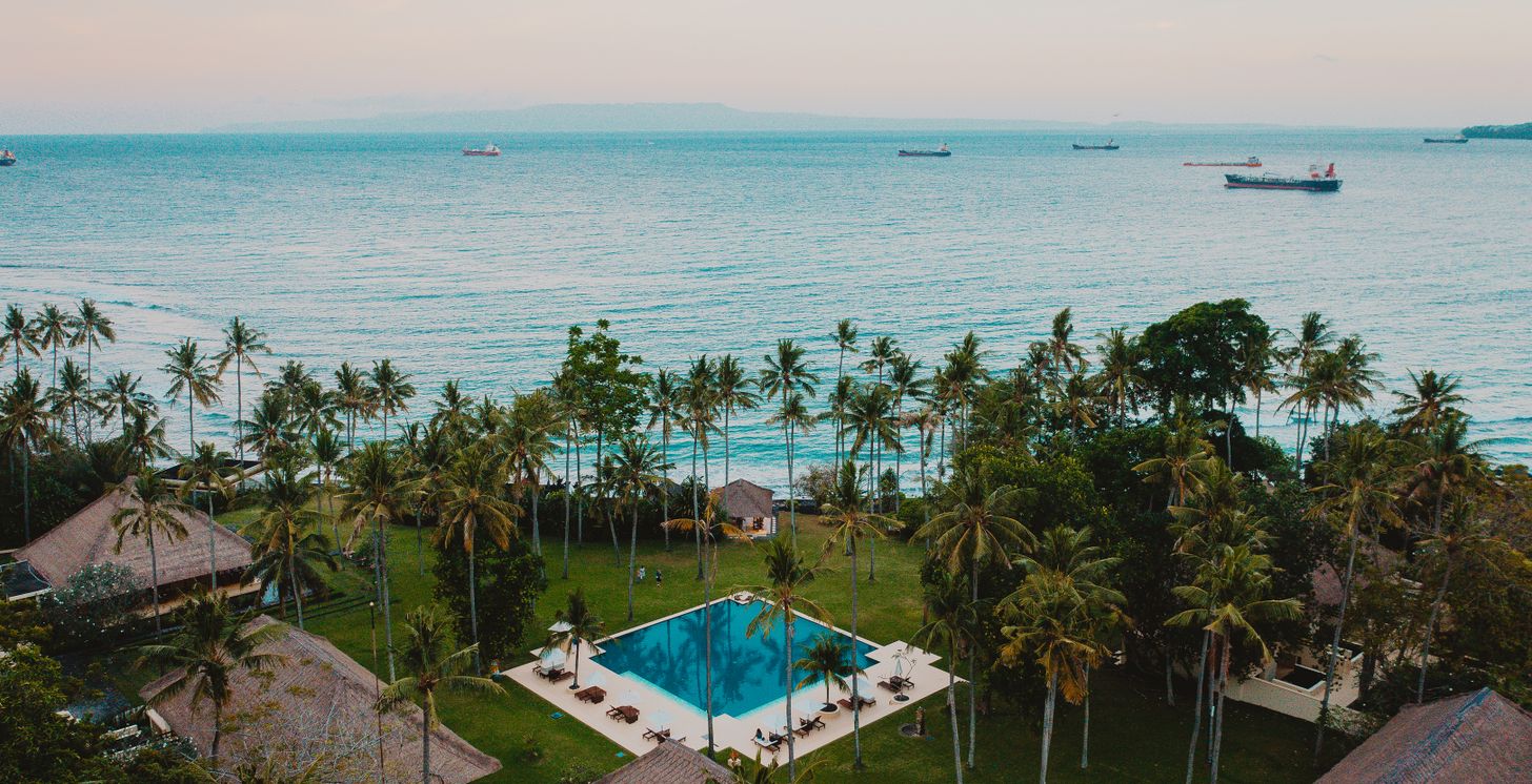 Alila Manggis
