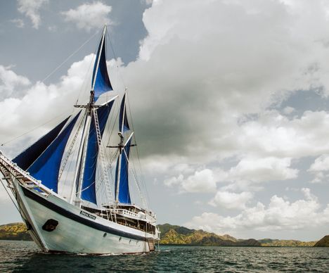 Das Segelschiff Ombak Putih