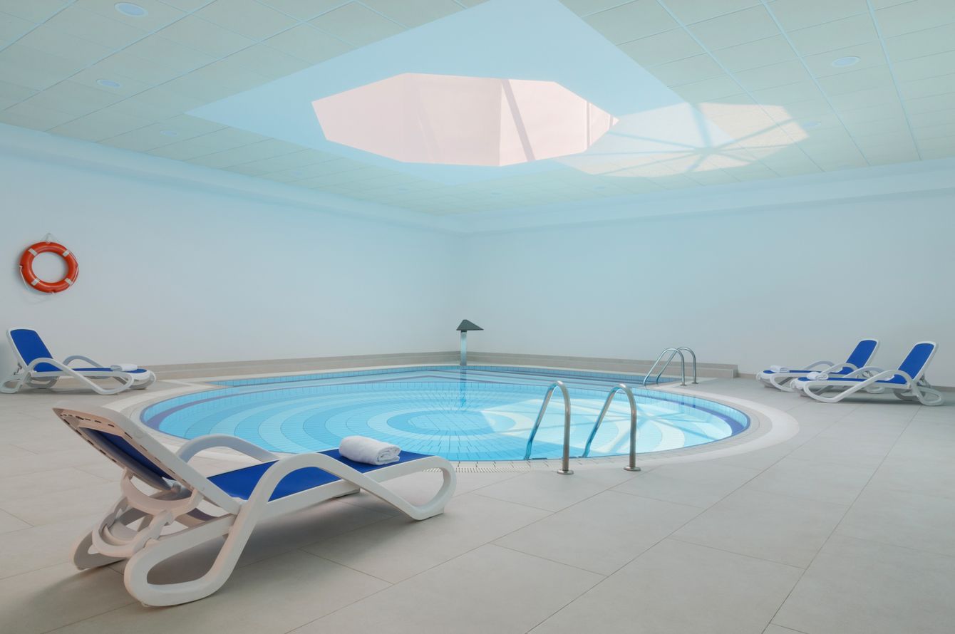 Piscine intérieure