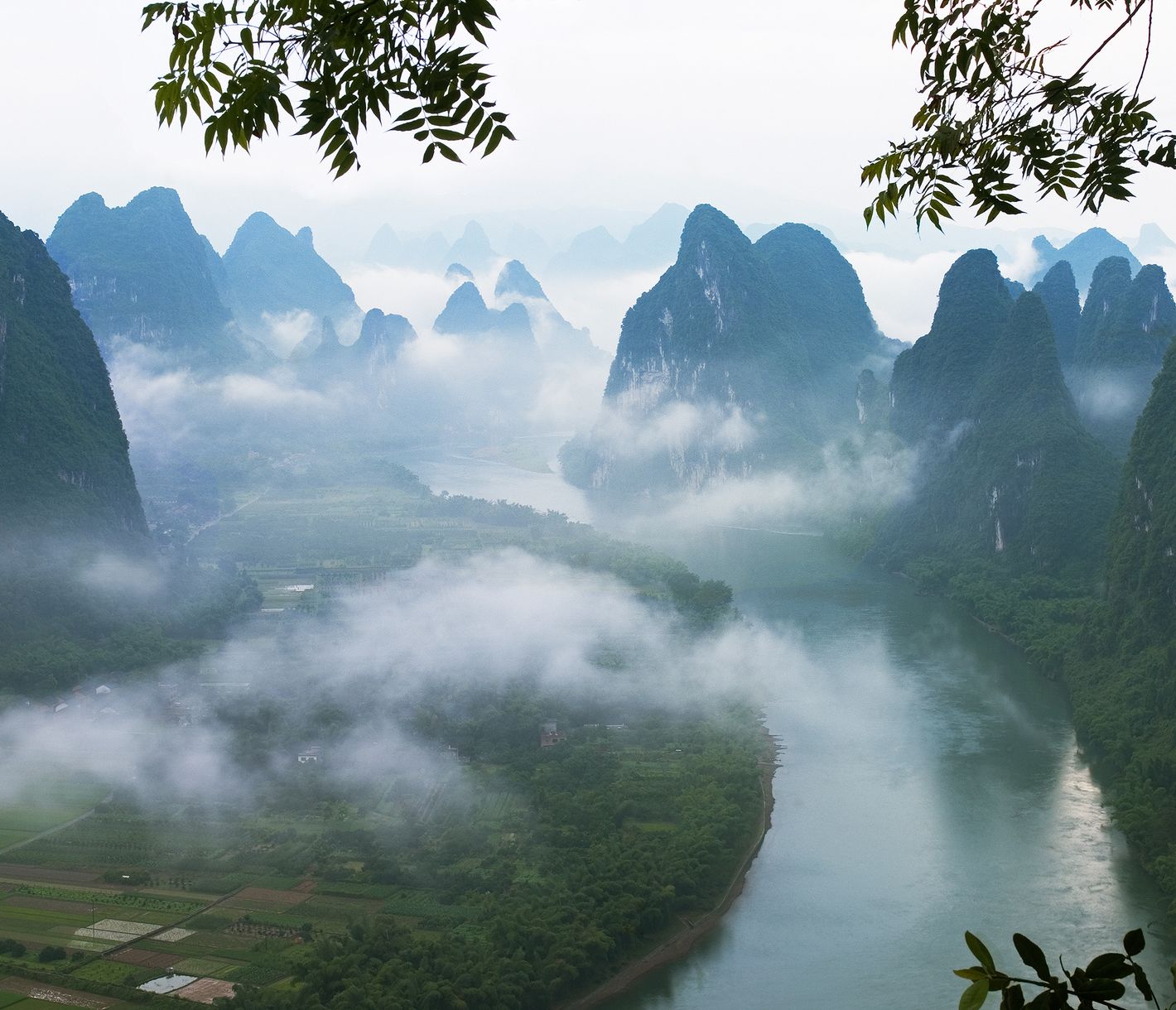 Der Li-Fluss schlängelt sich zwischen Guilin und Yangshuo durch eine zauberhafte Szenerie.