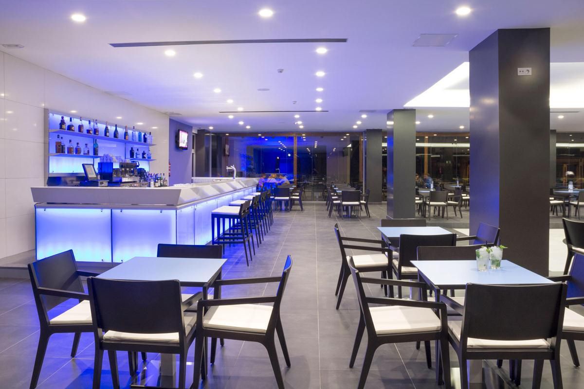 Blue Bar in der Lobby