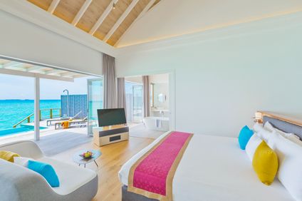 Water Villa mit Pool