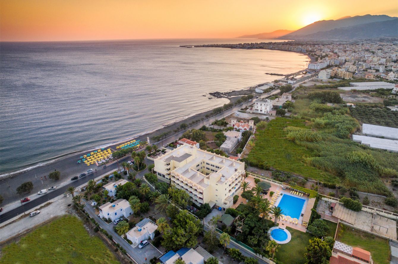 Tylissos Beach Hotel