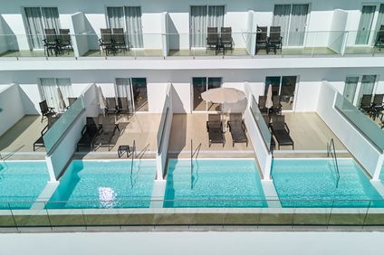 Junior Suite Swim-Up