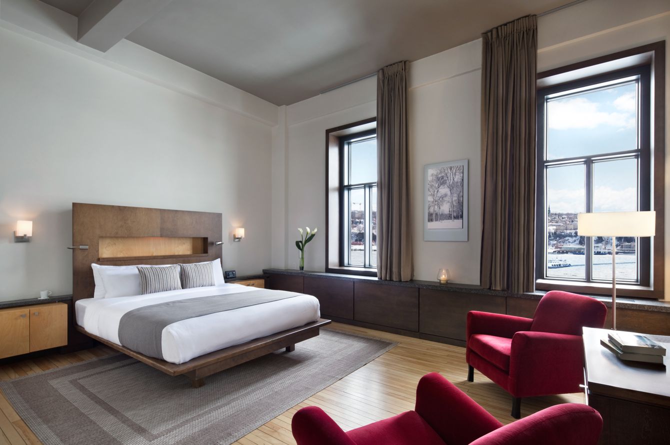 Deluxe Room King