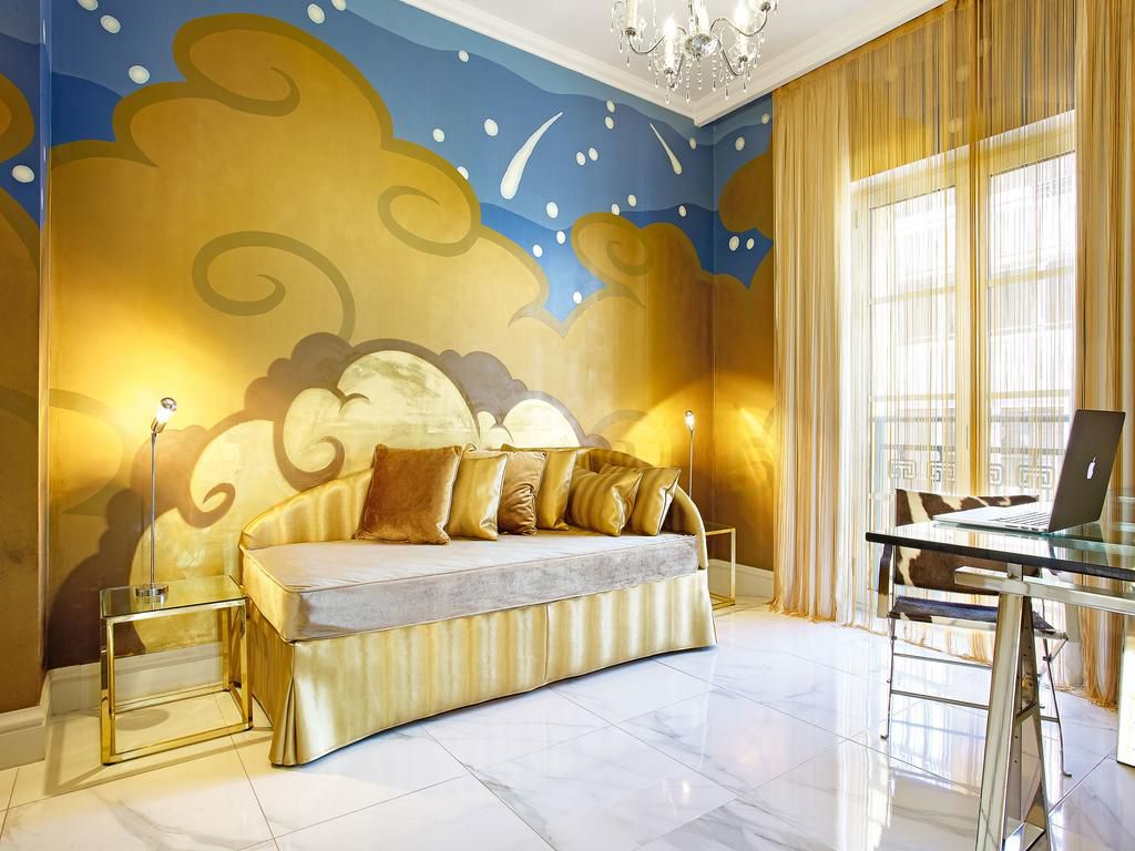 Art Chic Suite