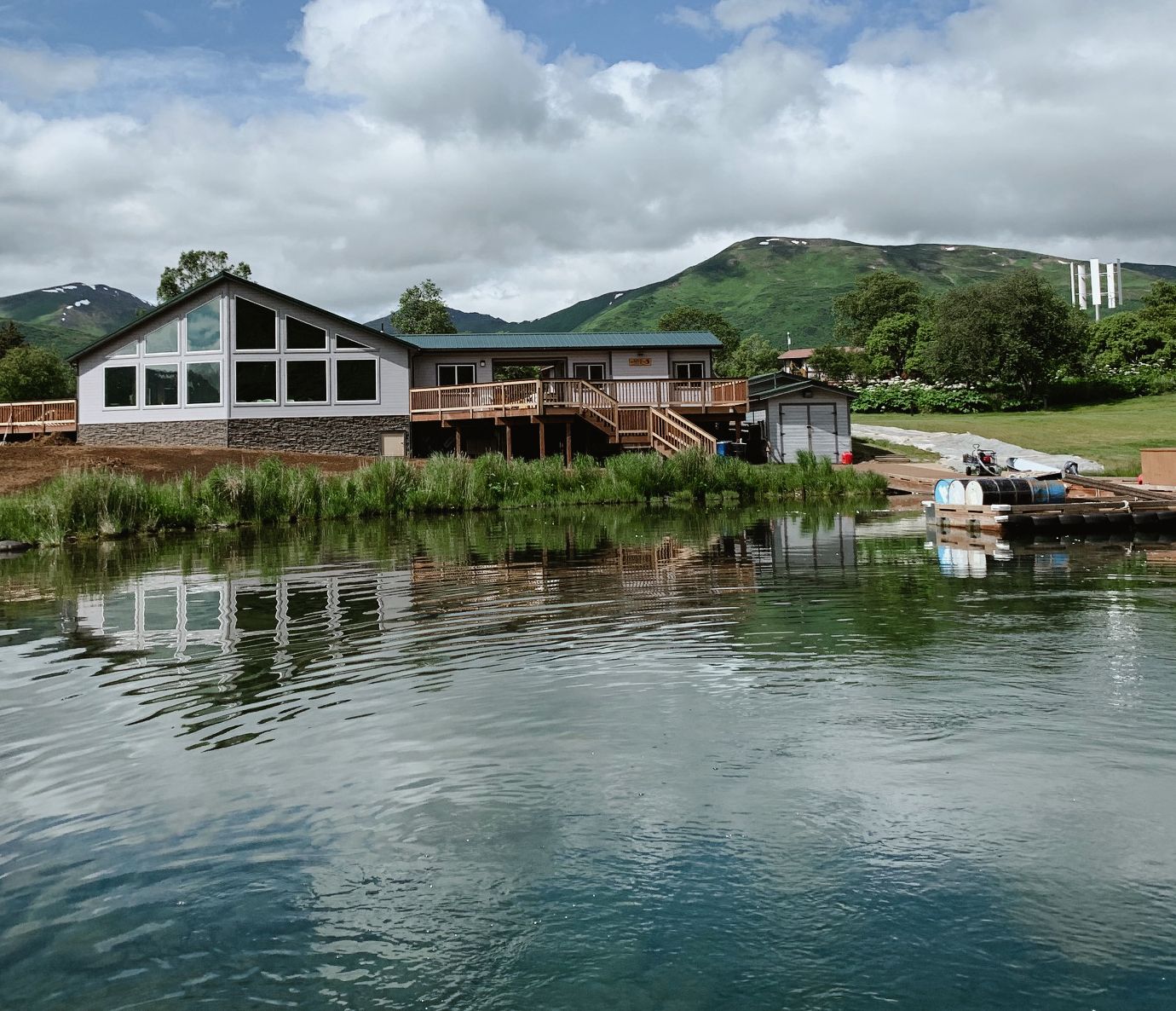 Idyllische Lage am Karluk Lake