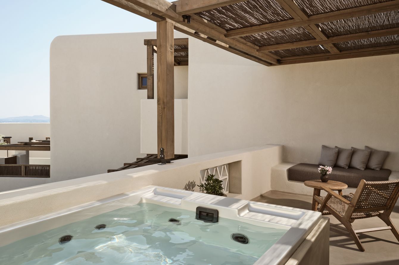Upbeat Retreat jacuzzi