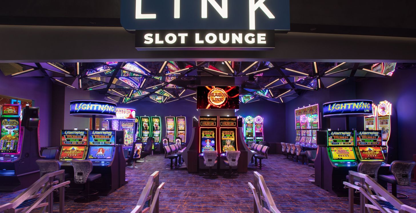 The STRAT Hotel, Casino & Tower