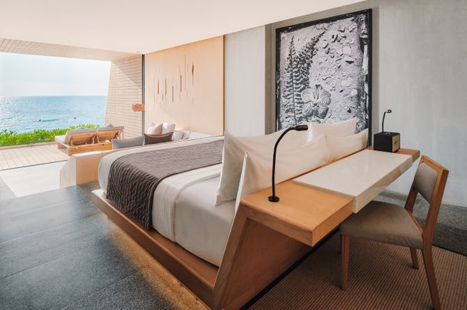 Beachfront Grand Pool Villa