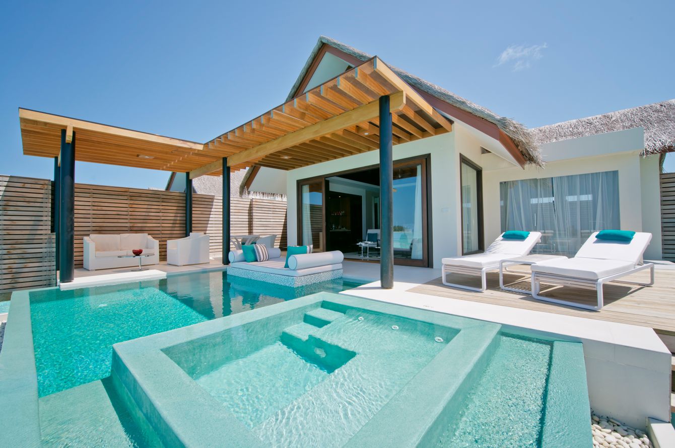 Deluxe Water Pool Villa