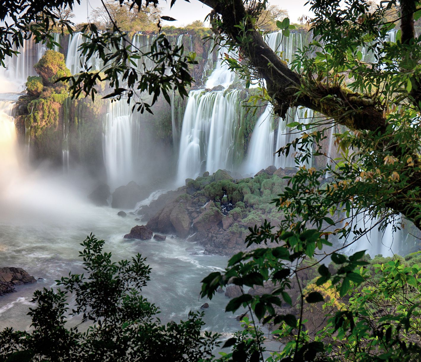 Blick hinter die Kulissen bei den Iguazu-Wasserfällen