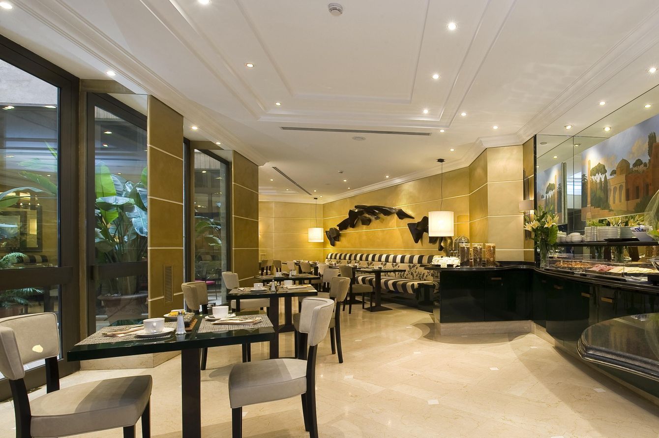 Salle de petit déjeuner