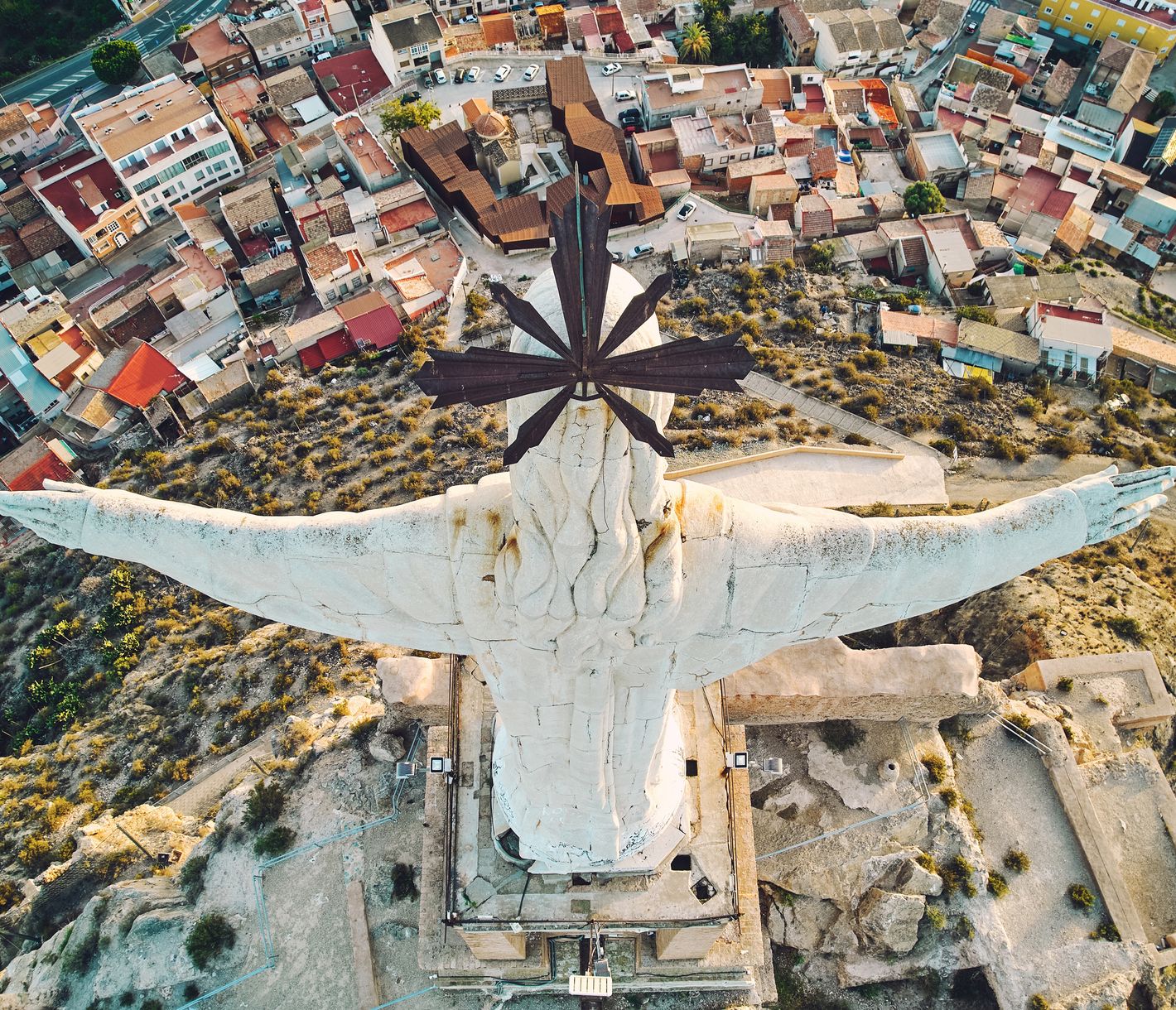 Luftaufnahme der Monteagudo-Statue, Murcia