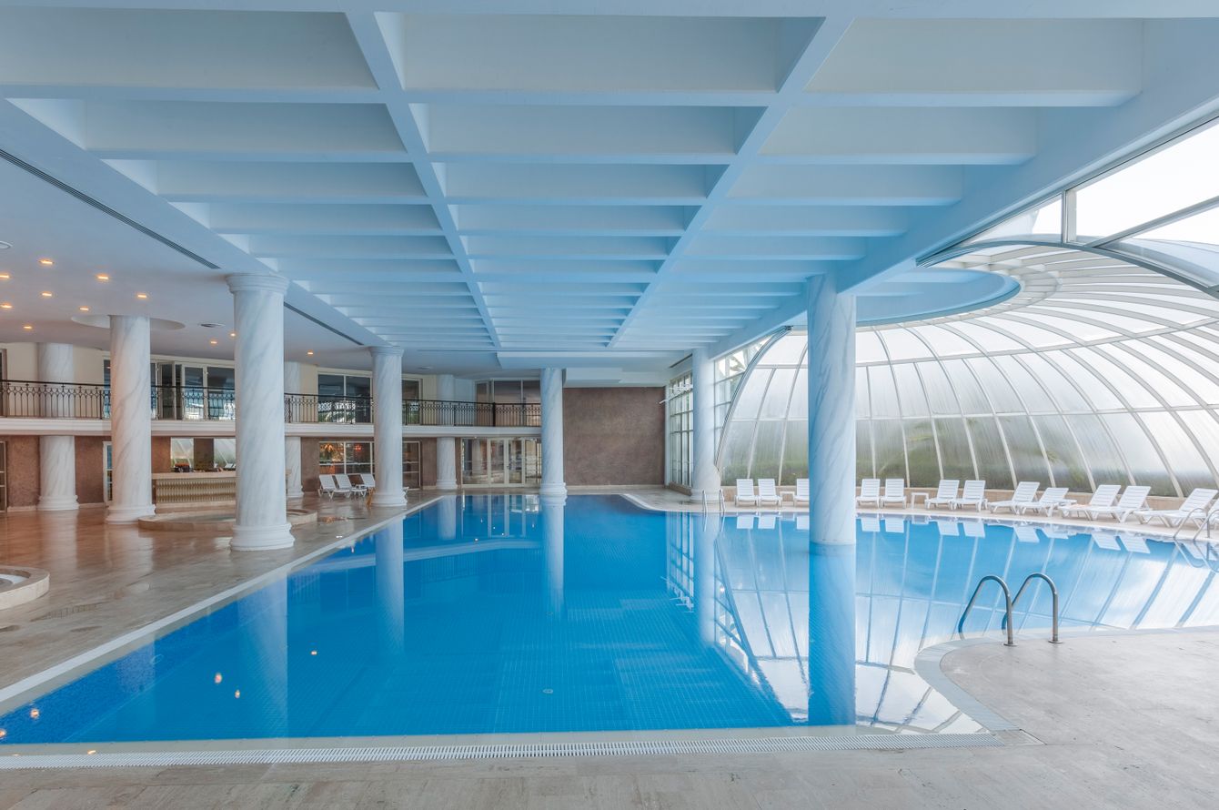 Piscine intérieure