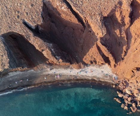 Roter Strand auf Santorini