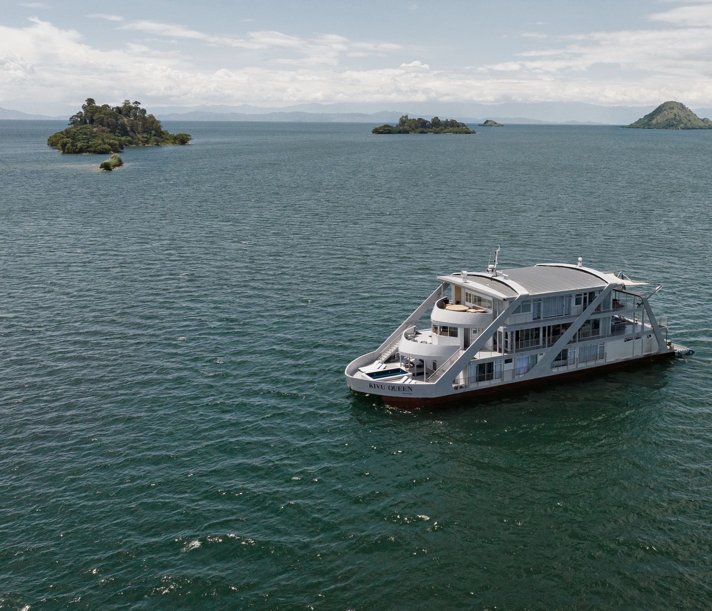 Le navire Kivu Queen uBuranga vu du ciel